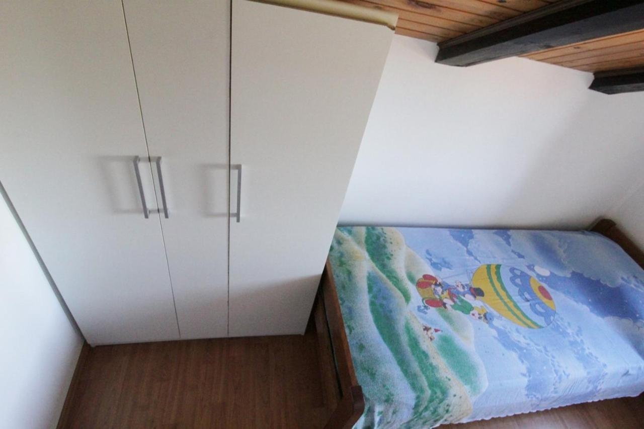 Apartments Zambratija With Sea View Kültér fotó