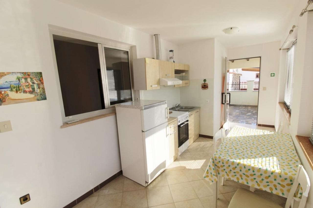 Apartments Zambratija With Sea View Kültér fotó