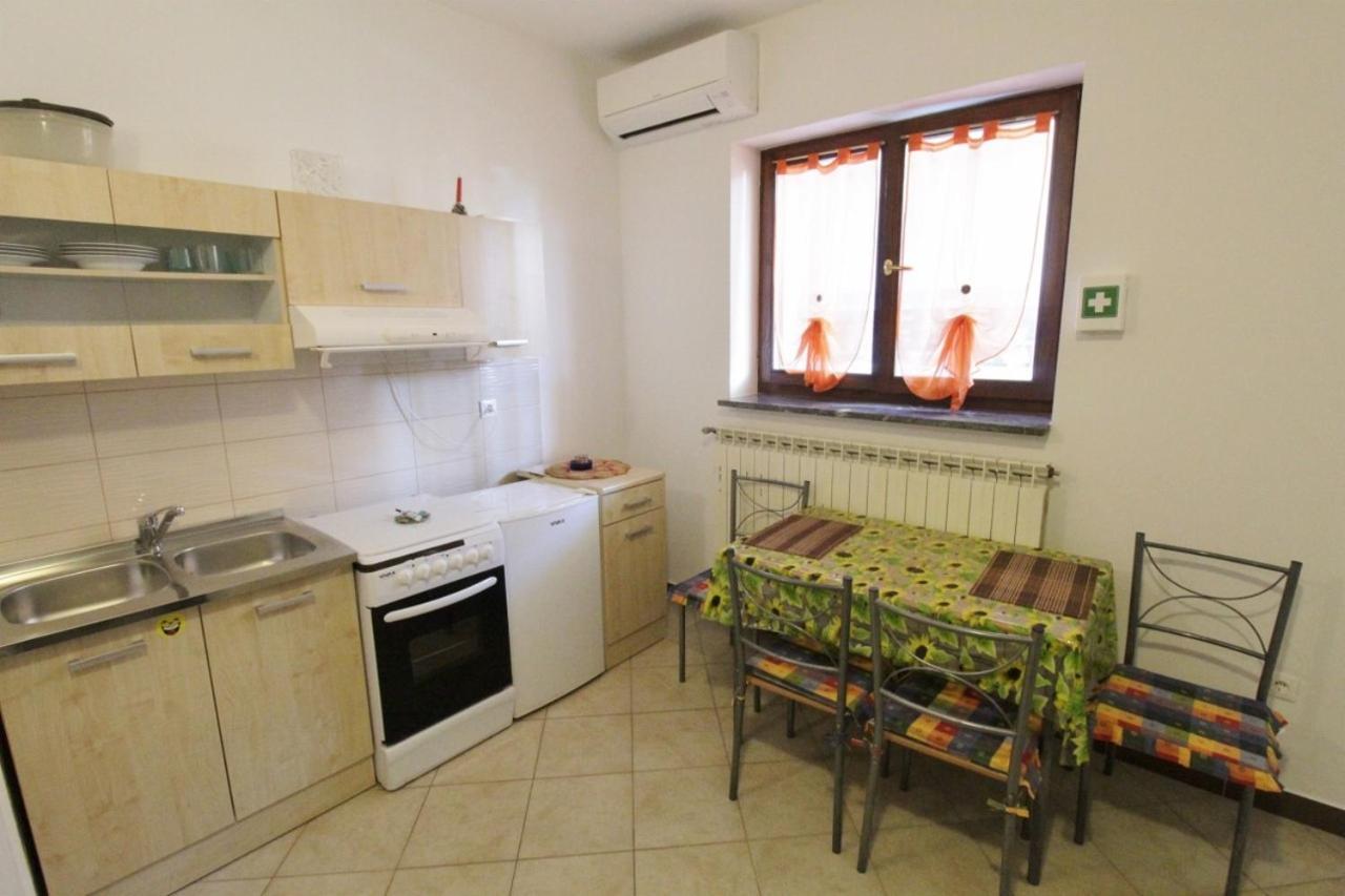Apartments Zambratija With Sea View Kültér fotó
