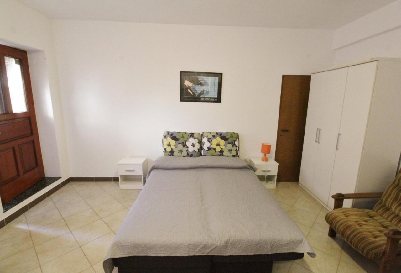 Apartments Zambratija With Sea View Kültér fotó