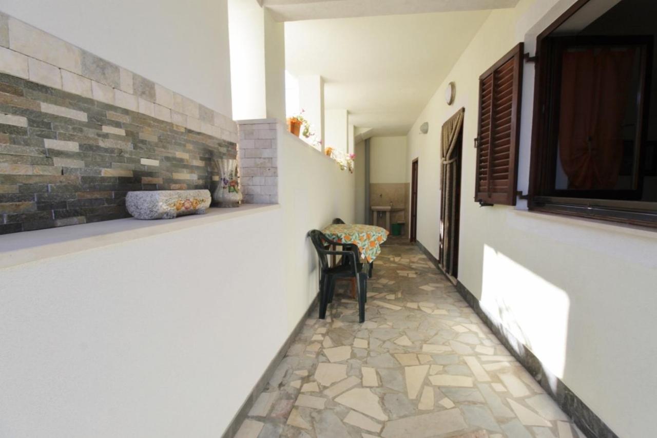 Apartments Zambratija With Sea View Kültér fotó
