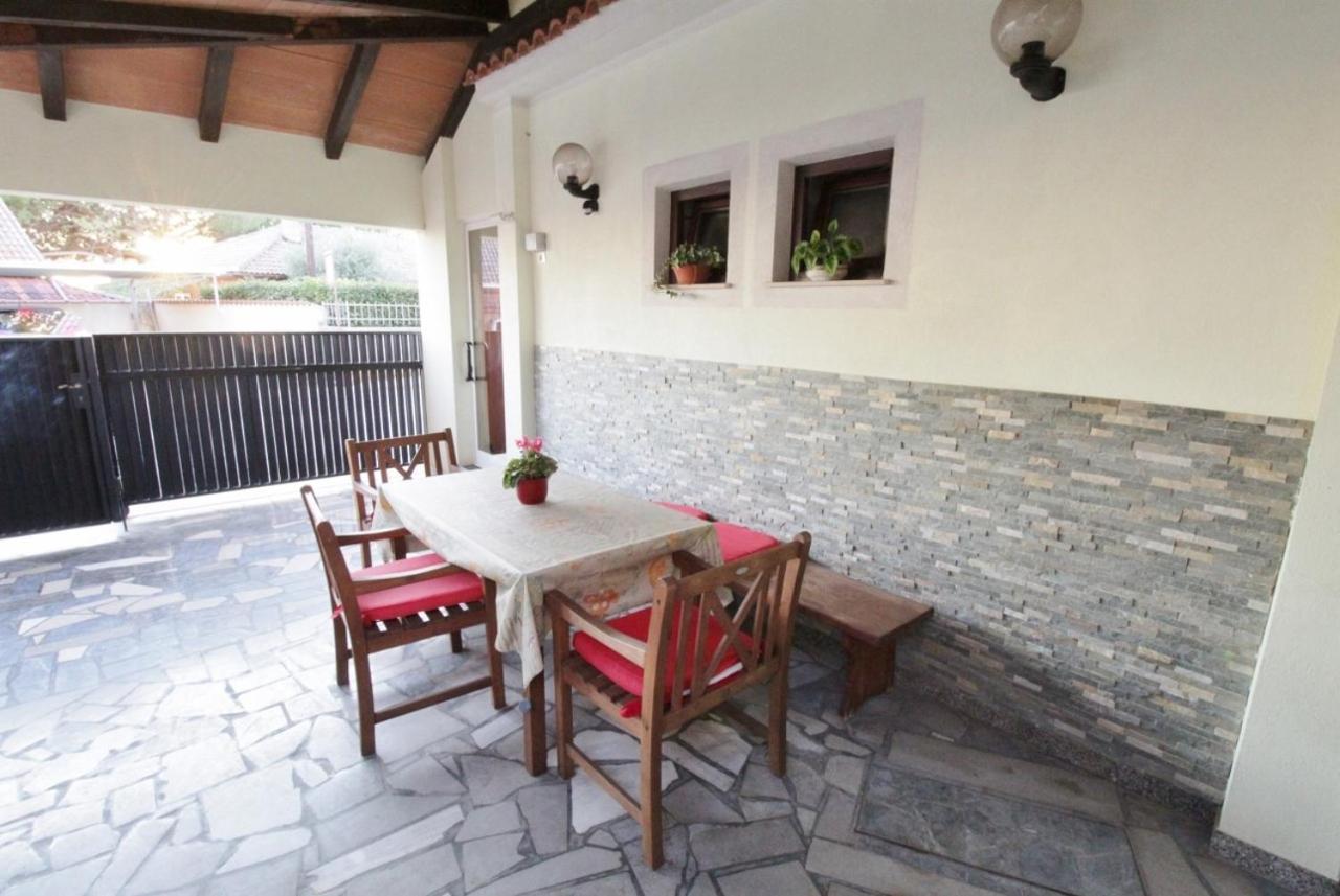 Apartments Zambratija With Sea View Kültér fotó