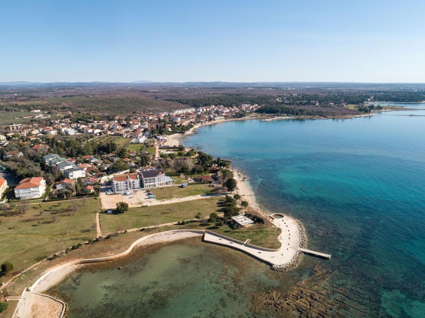 Apartments Zambratija With Sea View Kültér fotó