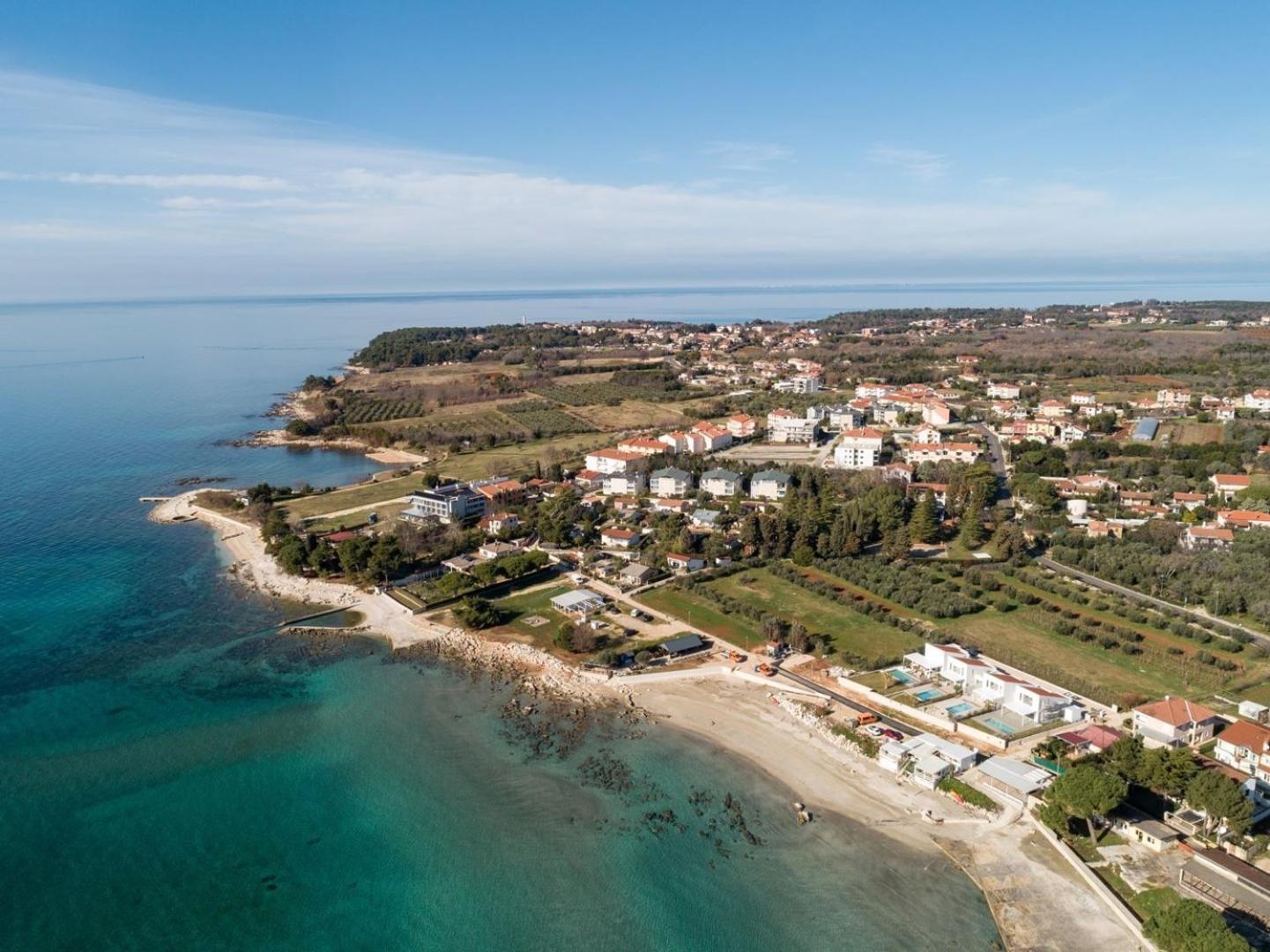 Apartments Zambratija With Sea View Kültér fotó